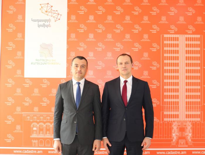 Ռոսռեեստրի պատվիրակության այցը Կադաստրի Կոմիտե Ռոսռեեստրի պատվիրակության այցը Կադաստրի Կոմիտե