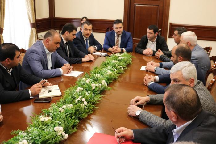 Կադաստրի կոմիտեում տեղի ունեցավ խորհրդակցություն Երևանի և Երևանի սահմանակից համայնքների սահմանների խնդիրների վերաբերյալ Կադաստրի կոմիտեում տեղի ունեցավ խորհրդակցություն Երևանի և Երևանի սահմանակից համայնքների սահմանների խնդիրների վերաբերյալ