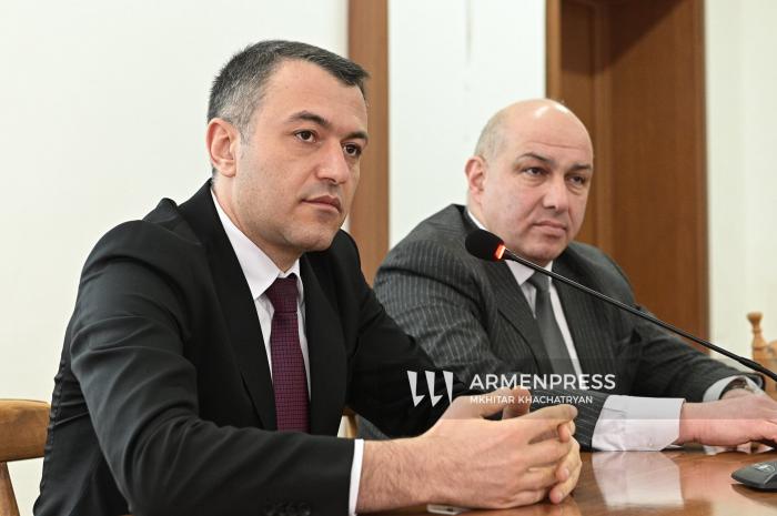 Սուրեն Թովմասյանը հանդիպել է ուսանողների հետ
