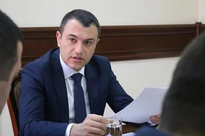 «Կադաստրային քարտեզում հայտնաբերված սխալների ուղղման կարգը սահմանելու մասին» ՀՀ կառավարության որոշման նախագիծ «Կադաստրային քարտեզում հայտնաբերված սխալների ուղղման կարգը սահմանելու մասին» ՀՀ կառավարության որոշման նախագիծ