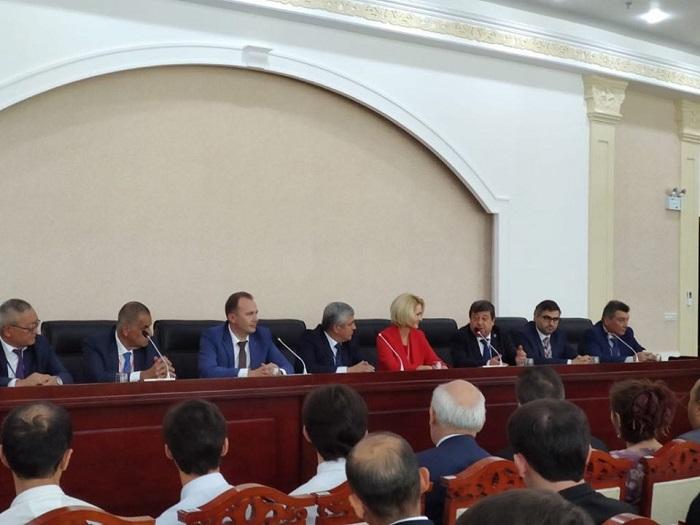 Միջազգային հարթակներում ևս քարտեզները պետք է գծվեն «նույն լեզվով», և ինչ է արվել Հայաստանում վերջին մեկ ու կես տարում. Սարհատ Պետրոսյանի ելույթը «երկրատարածական և կադաստրային ոլորտների» ԱՊՀ միջպետական խորհրդի նիստին Միջազգային հարթակներում ևս քարտեզները պետք է գծվեն «նույն լեզվով», և ինչ է արվել Հայաստանում վերջին մեկ ու կես տարում. Սարհատ Պետրոսյանի ելույթը «երկրատարածական և կադաստրային ոլորտների» ԱՊՀ միջպետական խորհրդի նիստին