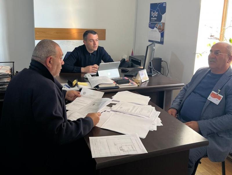 VISIT TO THE "GAVAR" SERVICE OFFICE